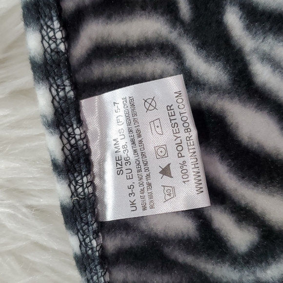 Hunter zebra rainboots liner 5 -7 - Picture 3 of 3